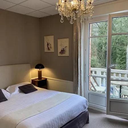 Hôtel Spa Le Roc Au Chien Bagnoles de l'Orne Normandie Exterior foto