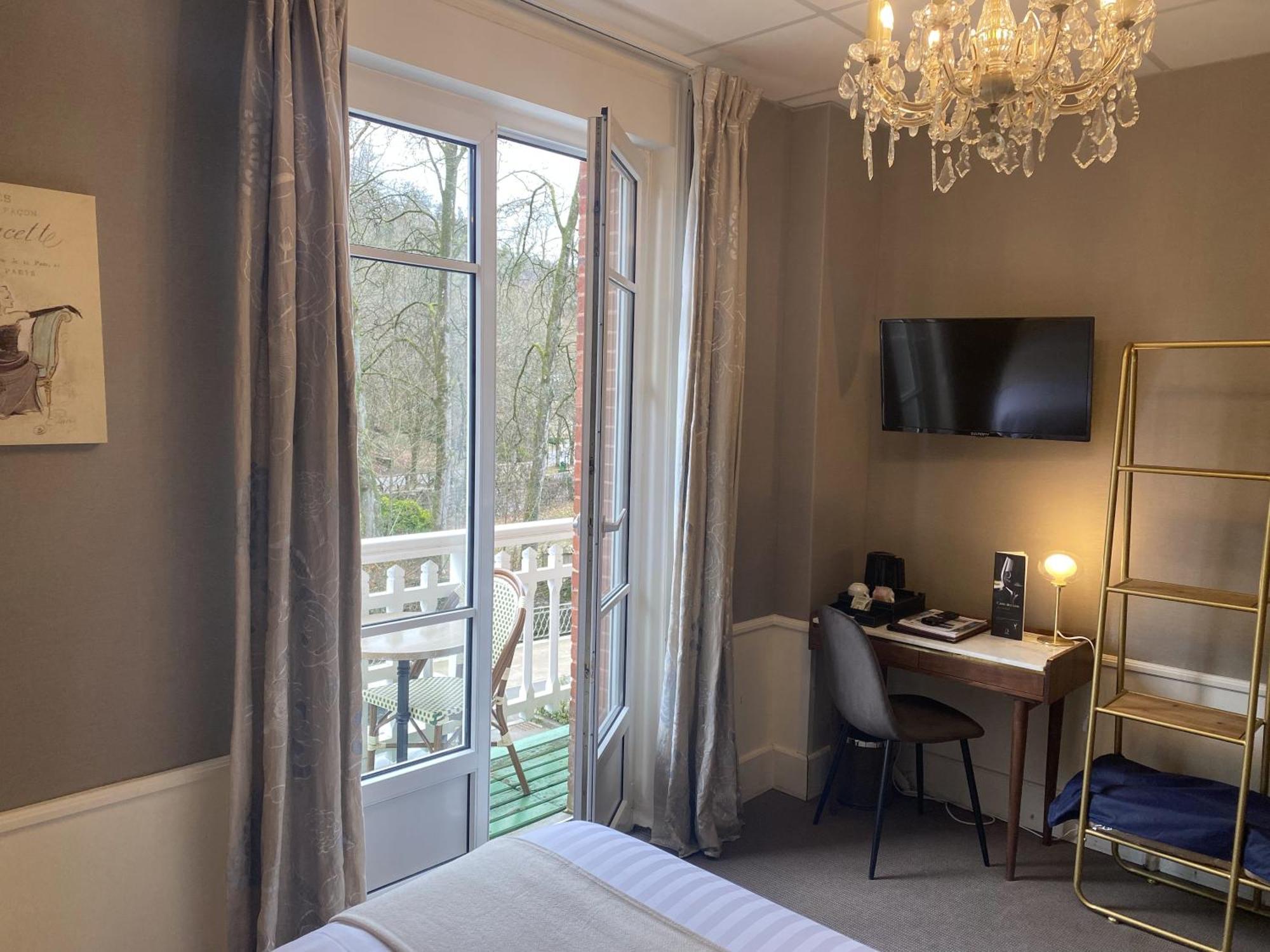 Hotel Le Roc Au Chien 3*